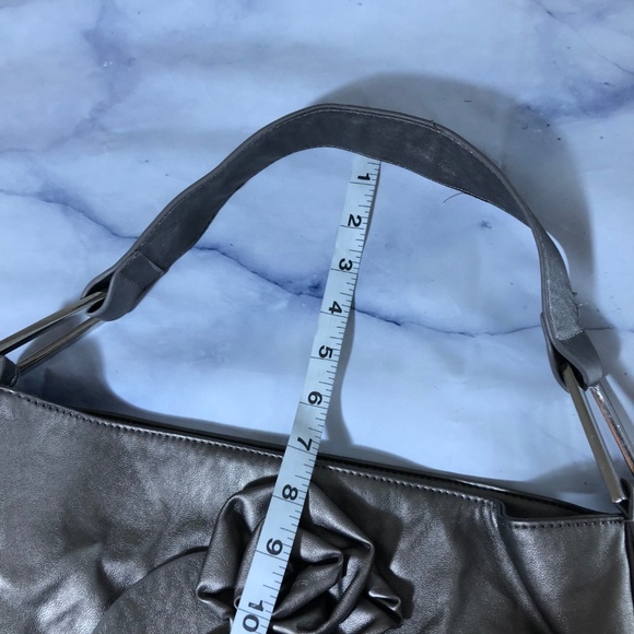 Carlos Carlos Santana Gold Metallic Floral Purse - Picture 4 of 7